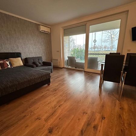 Piano Balaton Apartment Zamárdi Zewnętrze zdjęcie