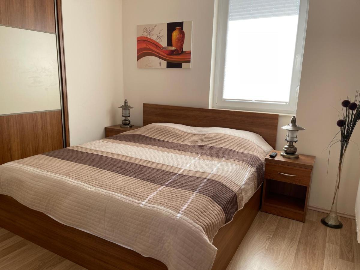 Piano Balaton Apartment Zamárdi Zewnętrze zdjęcie