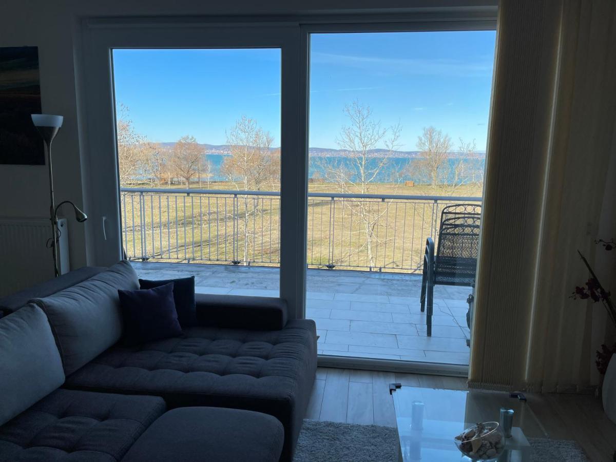 Piano Balaton Apartment Zamárdi Zewnętrze zdjęcie
