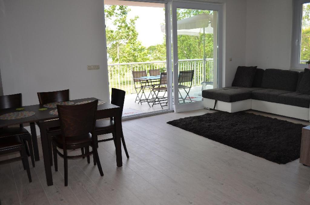 Piano Balaton Apartment Zamárdi Zewnętrze zdjęcie