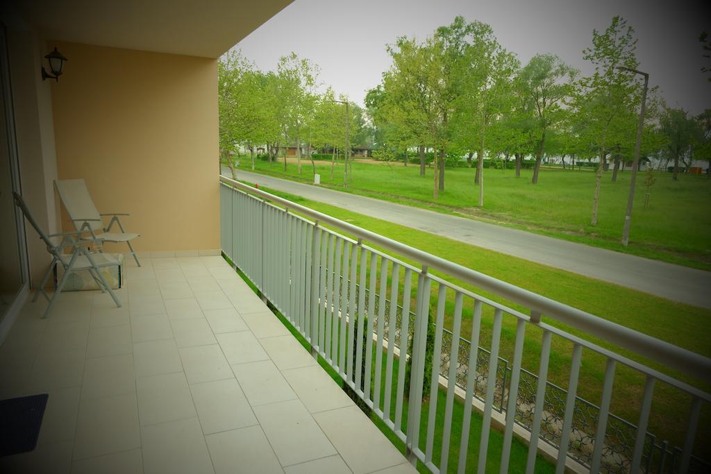 Piano Balaton Apartment Zamárdi Pokój zdjęcie